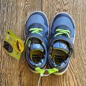 Rebook boys tennis shoes